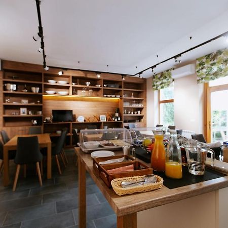 Eper Apartman Szeged Exteriör bild