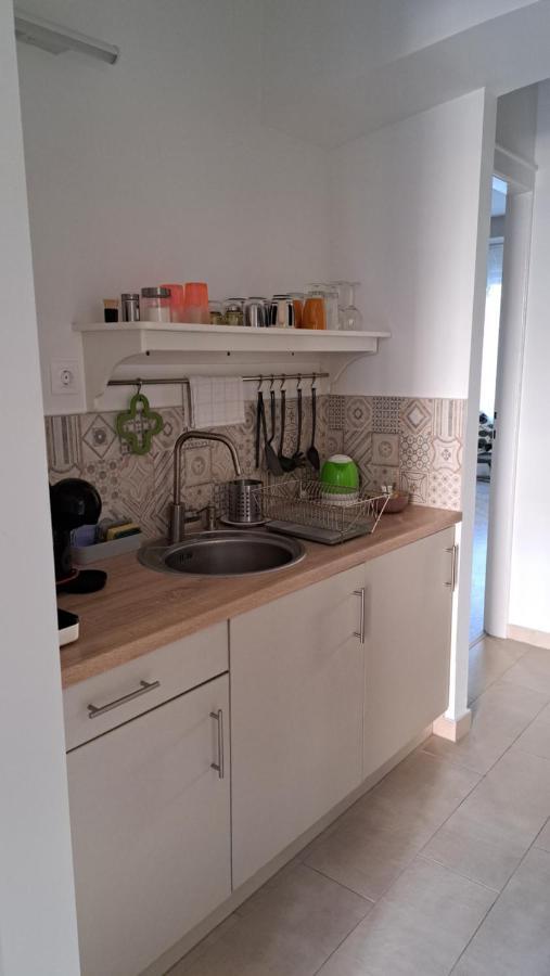 Eper Apartman Szeged Exteriör bild