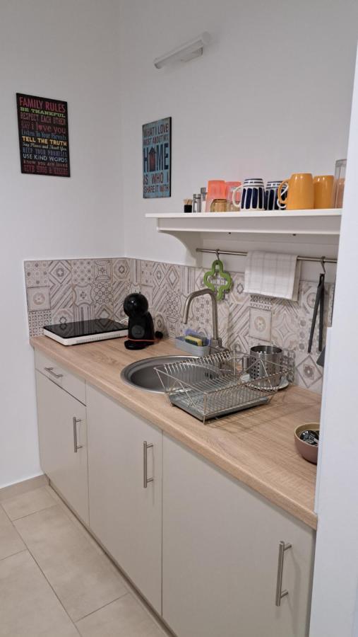 Eper Apartman Szeged Exteriör bild