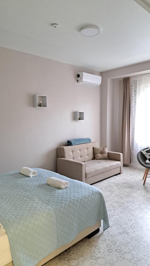 Eper Apartman Lägenhet Szeged Exteriör bild